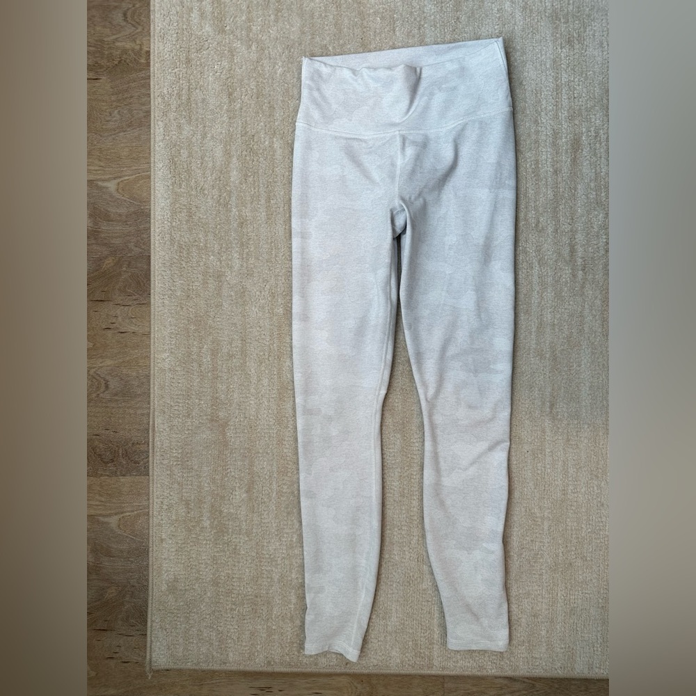 Fabletics white heather camo